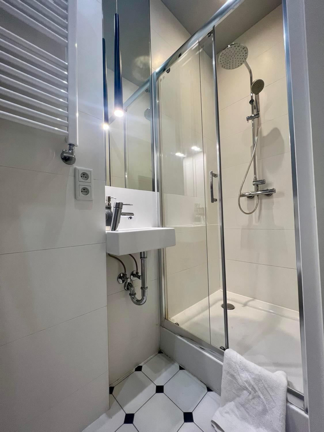 Unitapartament Delux Warszawa Centrum Blisko Plac Zbawiciela Hala Koszyki Metro Politechnika Jest To Elegancki I Wygodny Apartament Na Noclegi I Pobyt W Warszawie - Zapraszamy Exterior foto